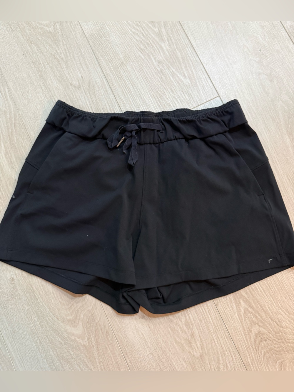 Lululemon Black Women's Drawstring Active Shorts